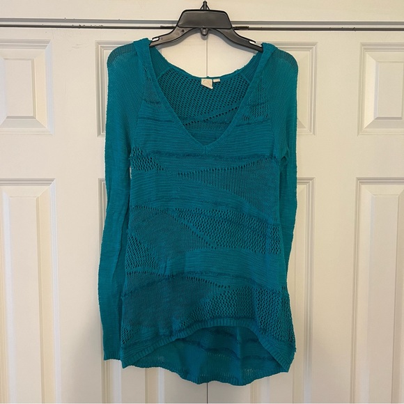 Anthropologie Sweaters - ⭐️ Anthropologie Vibrant Teal Knit Hooded Sweater